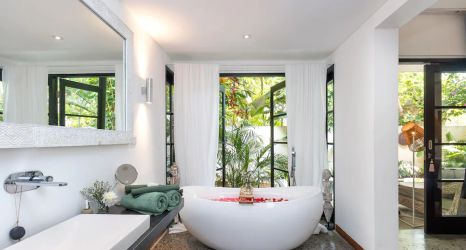 Others 2 Villa Lora by Villa Finder