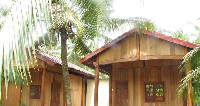 Khác Coconut Homestay