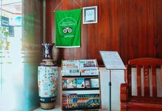 Others 5 Hotel 8