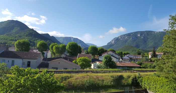 Khác La Vue Quillan