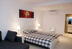 Khác 3 Luxury villa with heated pool