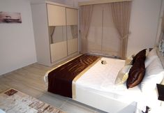 Others 6 Villa Rezene