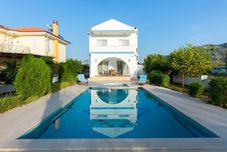 อื่นๆ Villa Beyaz