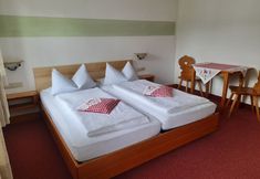 Others 2 Gasthof Rundeck