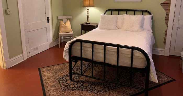 Lainnya Historic Whiting Hotel Suites