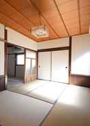 Primary image Tarbo's House Nishikitsuji : Free Parking, Pet OK