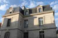 Others La Maison Blanche – Appart’hôtels climatisés de charme Chic et Cosy – Centre-ville