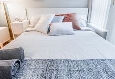 Others 6 AOC Suites - Heart of Downtown  Condo