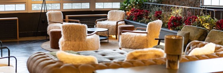 Others The Mountains Hotel