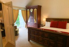 Others 6 St Benets Abbey B&B