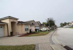 Lain-lain 5 Davenport Area Pool Homes by ORB