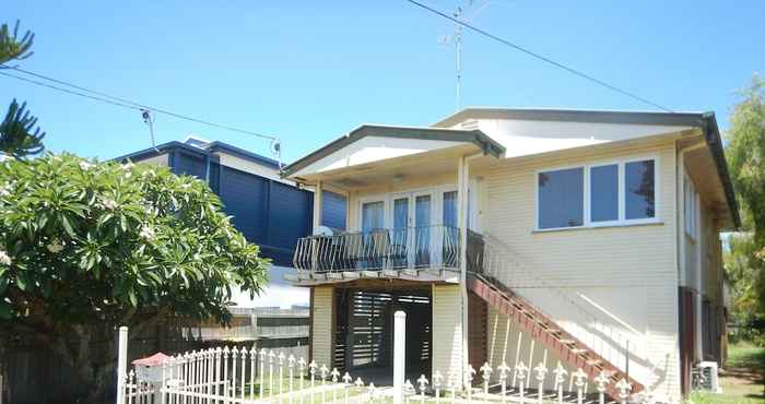 Others Spacious 2-Storey Home By The Bay: Sleeps 12