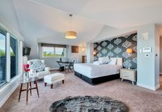 Lain-lain 3 Elegant Sea-View Villa on the Northshore