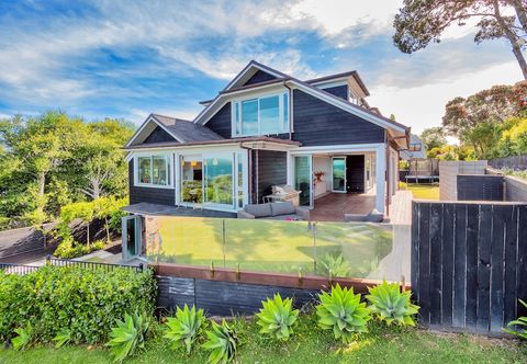 Lain-lain Elegant Sea-View Villa on the Northshore