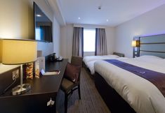 Others 6 Premier Inn Reading Gateway