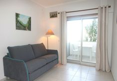 Others 7 A01 - Avenue View Studio