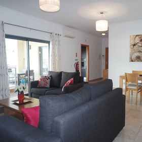 Primary image 1 B26 - Palmeiras Top-Floor Apartment, Batata Beach Hotels
