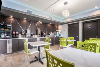 Others 4 Scottish Inns Katy