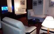Others 3 Residency Suites At Times Square