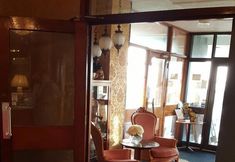 Others 2 Seaward Hotel