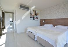 Others 3 Aqua Suit 2