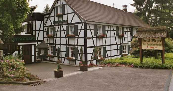 อื่นๆ Hotel Meyer - Alter Bergischer Gasthof
