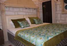 其他 4 Antik Stone House