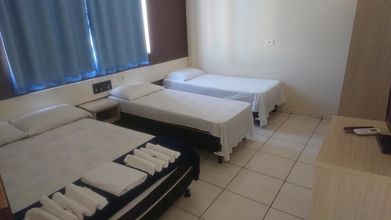 其他 4 Falls Plaza Hotel