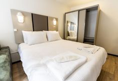 Khác 7 Global Suites Hotel