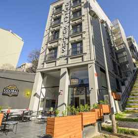 Primary image 1 Global Suites Hotel, โรงแรม & ที่พัก Quartz Clinique | โบท็อกซ์ | Dudak Dolgusu | Vaser Liposuction | Meme Büyütme