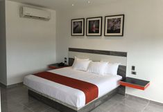 Others 4 Hotel Peninsula Frontera