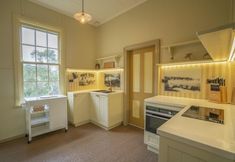 Others 3 Steele Point Cottage