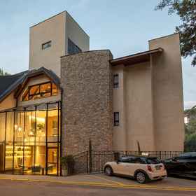 Primary image 1 ヴィラ アミスタ カンポス ド ジョルドン, カンポス・ド・ジョルダン ホテル