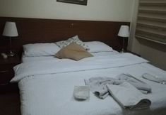 기타 4 Palyaco House