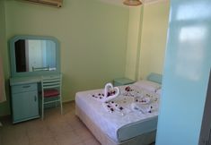 Others 4 Side Forever Apart Otel