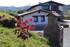 Others Casa Rural y Apartamentos Haizeaberri