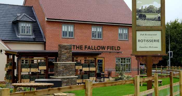 Others Fallow Field, Telford by Marston's Inns