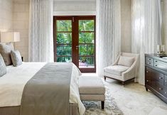 Others 2 Claridges 6