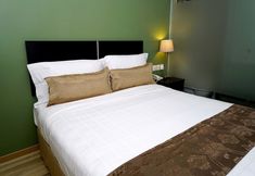 Lain-lain 6 Alami Garden Apartment & Homestay