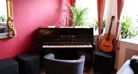 อื่นๆ 2 Hostel Lybeer