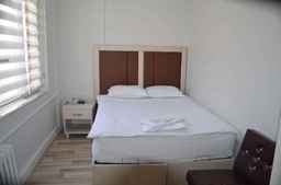 Has otel, USD 38.01