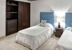 Others 4 Coral Cove 8 - Condo Life's A Beach