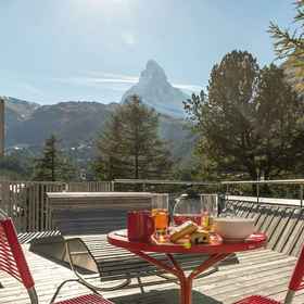 Primary image 1 Legendär Zermatt, Täsch Hotels