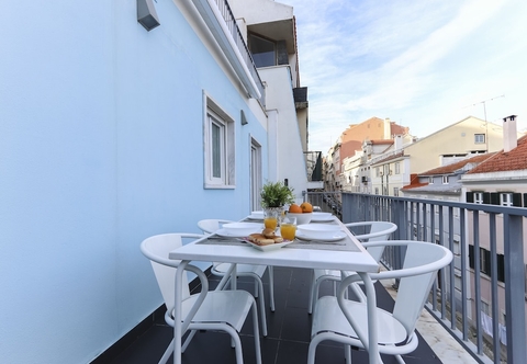 Others Estrela Terrace by Homing