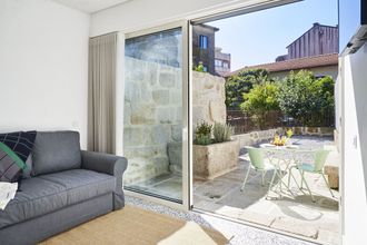 Others 4 Pause Apartments