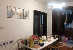 Others 3 Pinkhostelling laternational