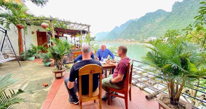 Khác Phong Nha Coco Riverside Homestay