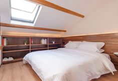 Others 4 Hangzhou Backlighting Inn