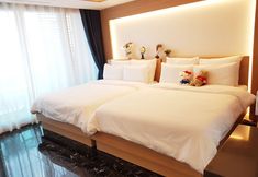 Lain-lain 7 Memoria Pool Villa Family Pension