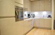 Others 5 Bright 2 Bedroom Flat in Park Royal